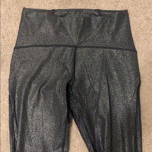 Lululemon size 6 Train Times pants metallic